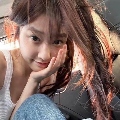 墙里的女人